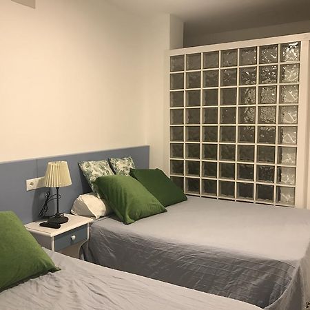 Exclusivo Apartamento Junto Al Mar By Hugo Beach Hotel Гандия Екстериор снимка